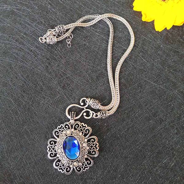 hollow out flowers pendant necklaces with 18mm crystal button ginger snap buttons diy interchangeable for pendant necklaces 2017, Silver